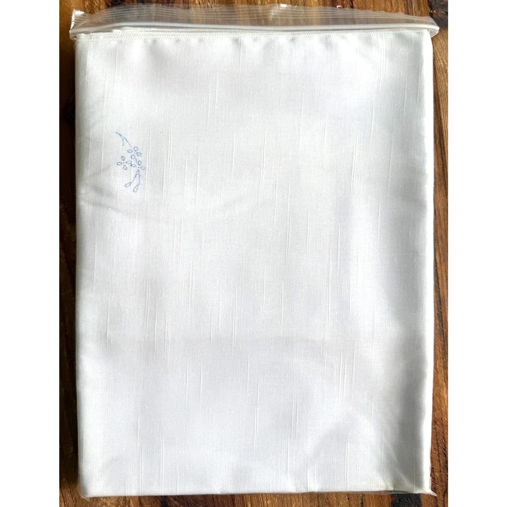 Tobin Stamped Tablecloth Lilac 2700/19 Oblong 58
